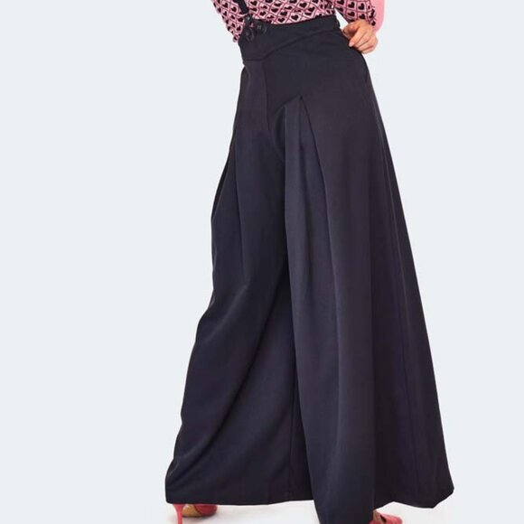 Voodoo Vixen Khloe Palazzo with Suspenders in Green - Picture 2 of 7